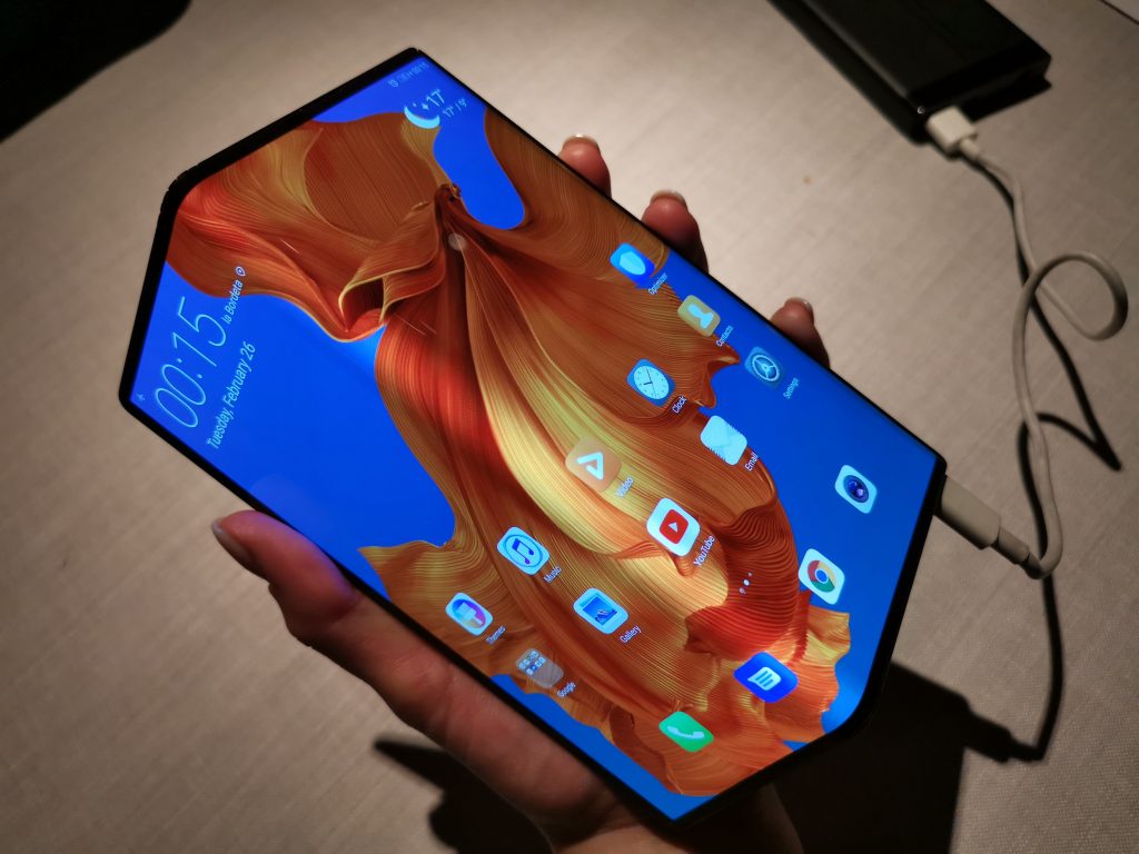 Huawei Mate X im Hands-On