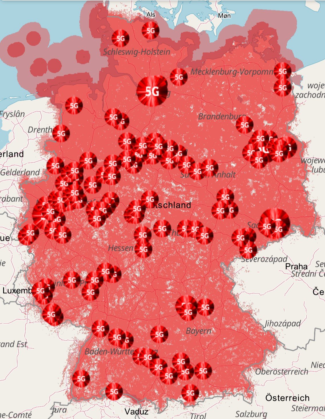 Netzabdeckung bei Vodafone: Rote Flächen sind LTE, etwas durchsichtigere  Bereiche 3G und GSM. Im Bergigen sind einige Löcher zu finden. – handy.de –  Das Magazin